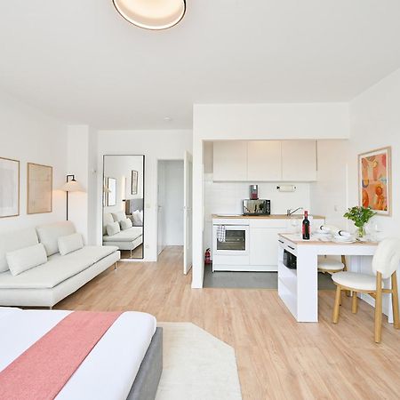 Beautiful And Stylish 1-Bedroom With Kitchen And King Size Bed Wuppertal Exterior foto